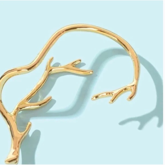❤️ FREE Leaf Branch Modern Beauty Ear Cuff Chic Peasant Romantic Earring Cuff - Picture 3 of 4
